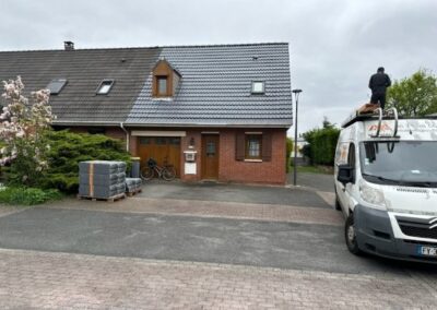 Pose d'une toiture en tuiles par Toit9 à Lille