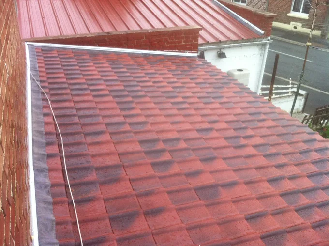 Toiture d'une maison de la commune Beuvrages