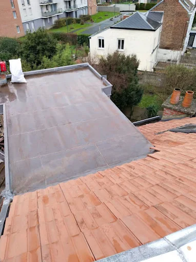 Toiture d'une maison de la commune Bousbecque
