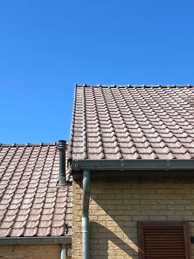 Toiture d'une maison de la commune Courchelettes